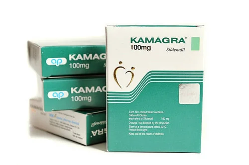 3 Kamagra-Packungen nebeneinander